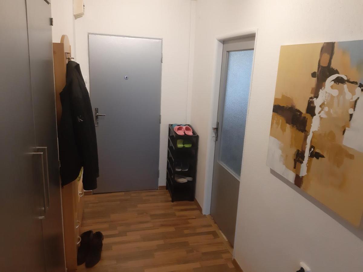 Prague Apartment In Most Near Golf Club, Aqua-Hipo-Autodrom In Most Eksteriør bilde